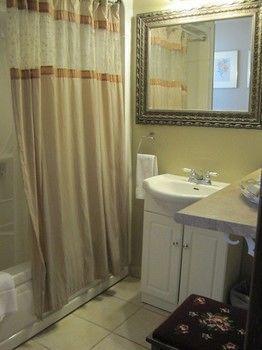 Colonial Charm Inn Charlottetown Buitenkant foto